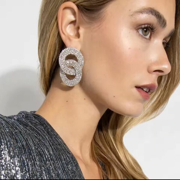 Boucles d'Oreilles Strass Éclatantes