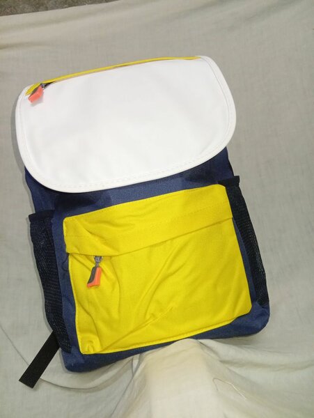 Sac à dos spacieux coloré