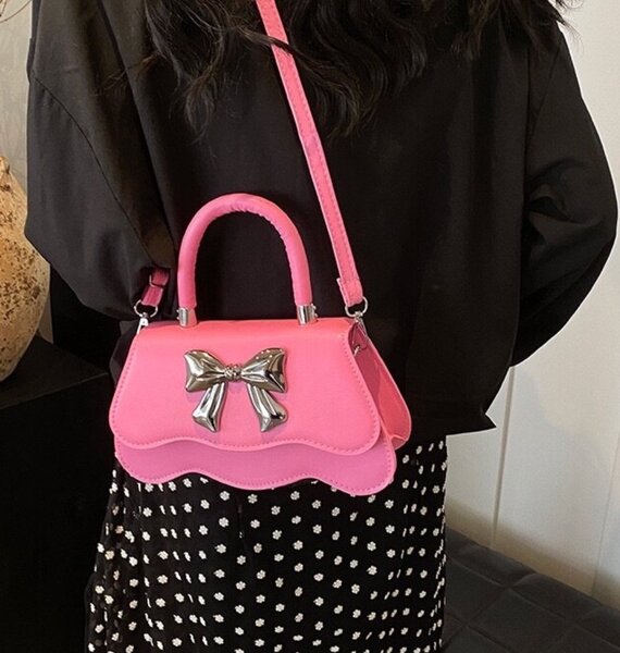 Cute ribbon bags