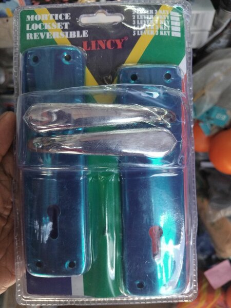 Door handle