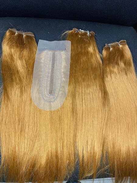 Blonde straight
