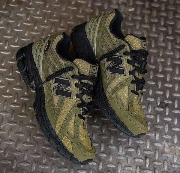 New balance 1906