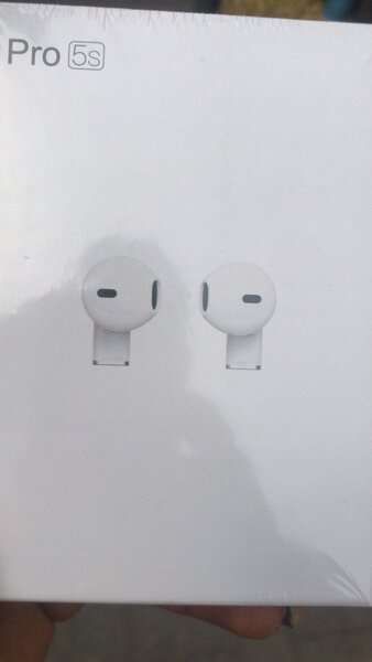 Pro 5s headphone