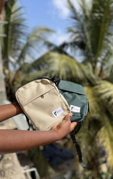 Side bag
