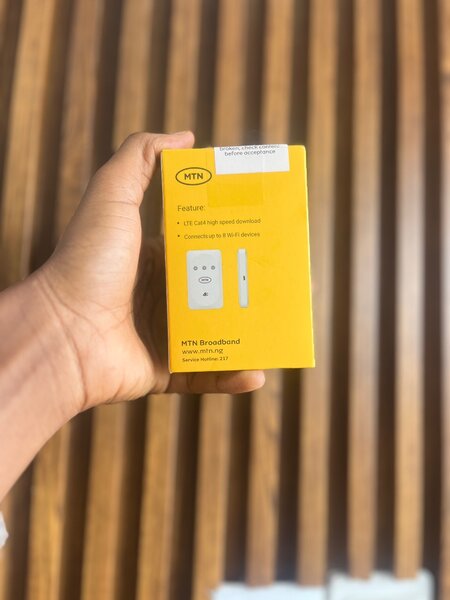 UNIVERSAL MIFI