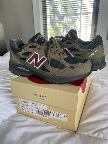 NEW BALANCE CLASSIC