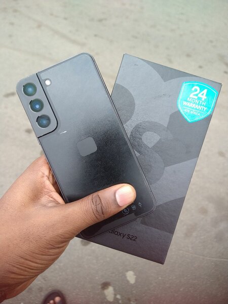 Samsung Galaxy S22