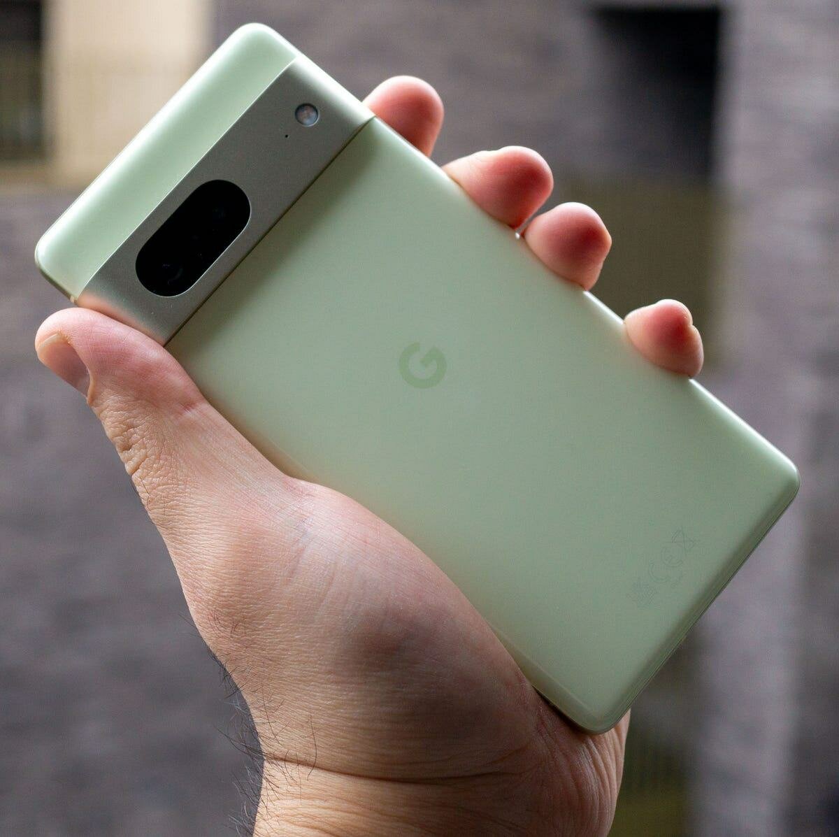 Google pixel 7 12gb ram et 128