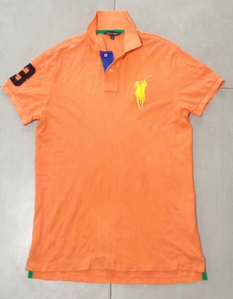 Polos