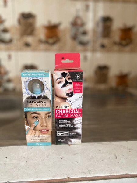 Pommade de visage