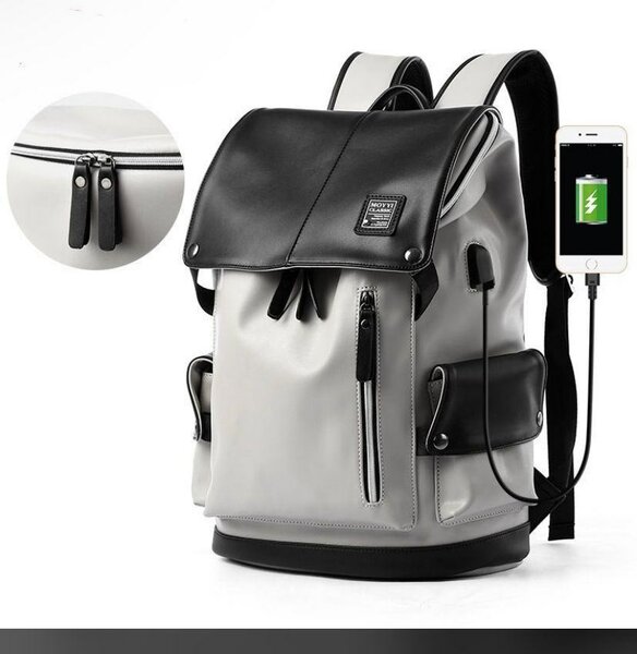 Solid backpacks