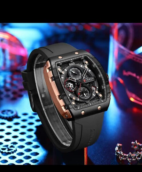 Montre curren