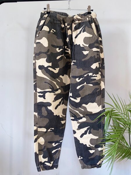 Unisex camo cargo pant