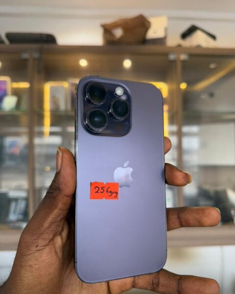 iPhone 14pro max