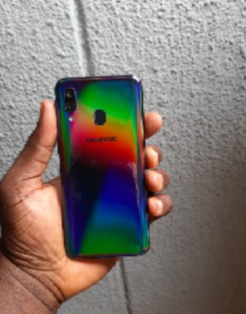 Samsung Galaxy A40