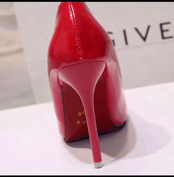 Red bottoms