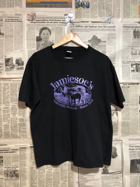 T-shirt en coton noir motif original