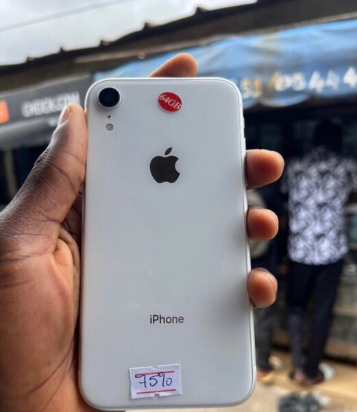 iPhone XR 64GB d'occasion