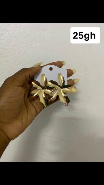 Luxury earrings