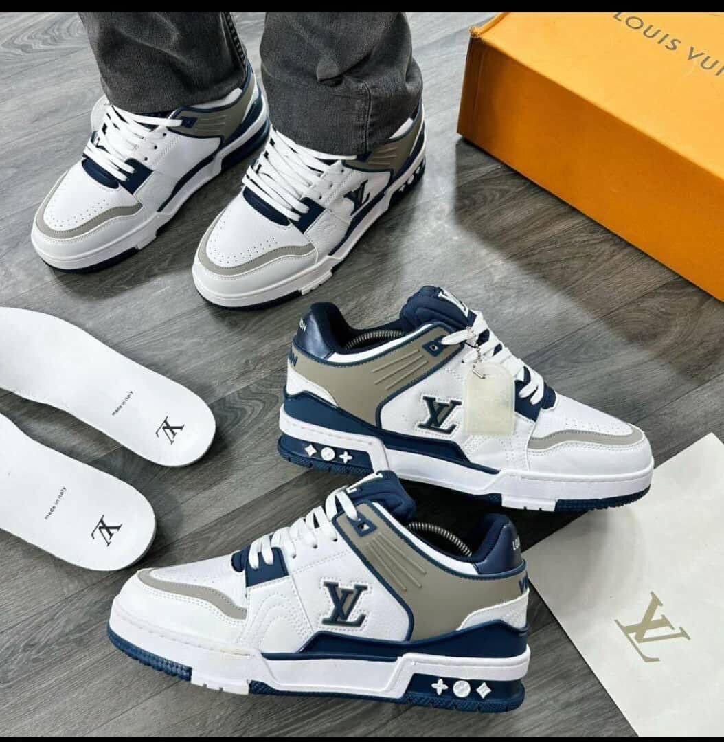 L.V. Sneaker
