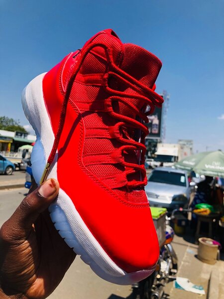 Jordan 11