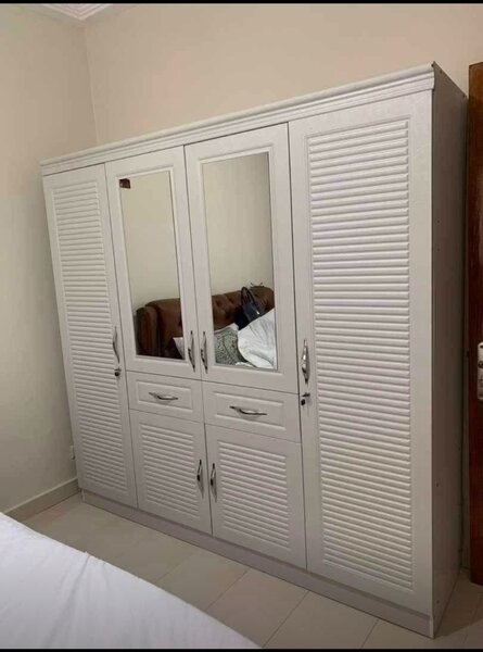 Armoire
