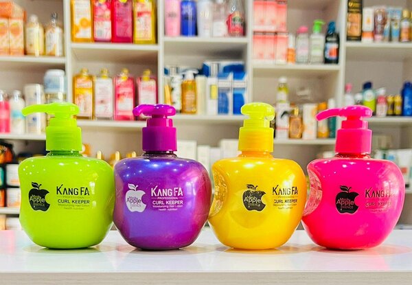 Apple curl keeper