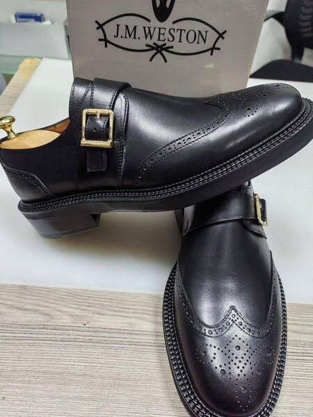 Chaussures habillées en cuir