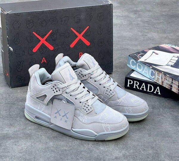 Jordan 4
