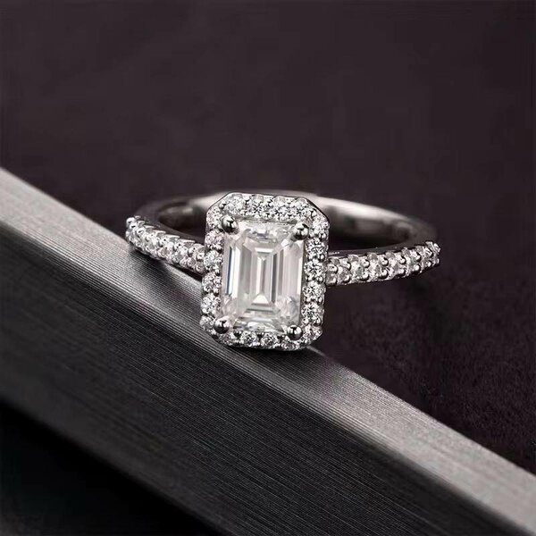 Bague luxe