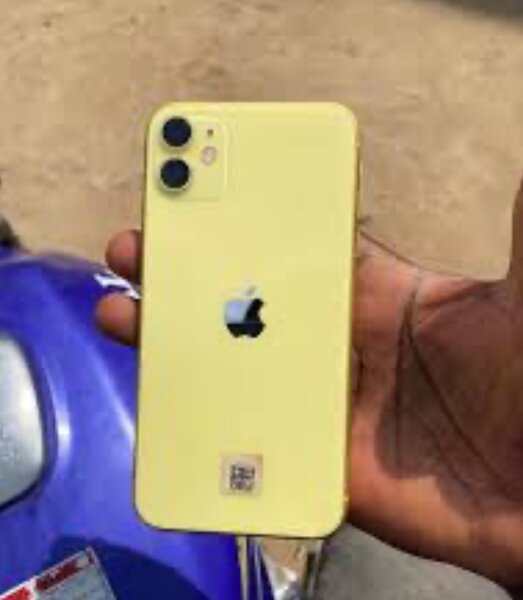iPhone 11