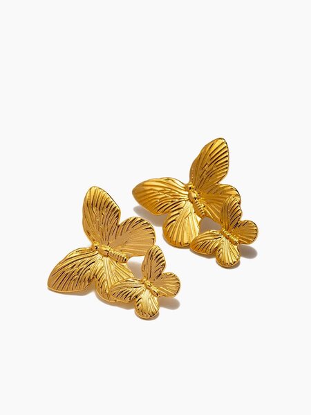 Bella studs