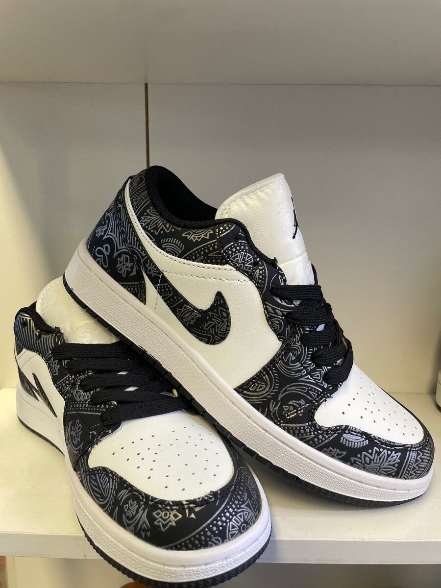 Air Jordon low