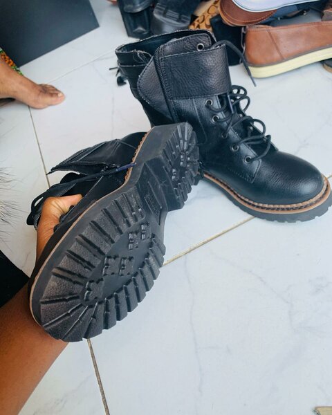 Women's Black Shoes