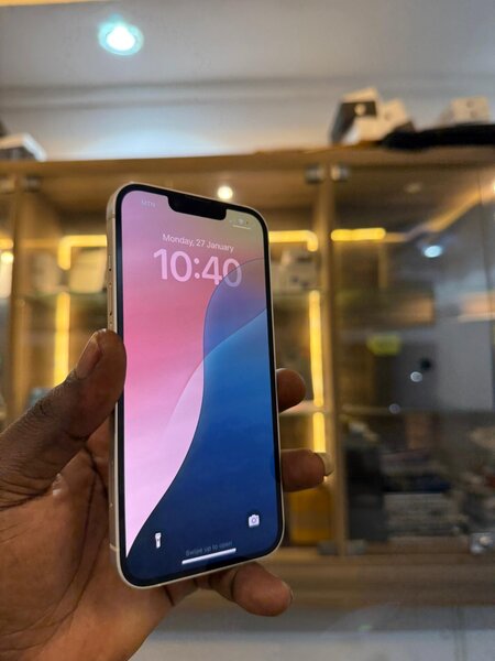 iPhone 14