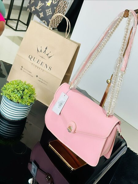  BAGS