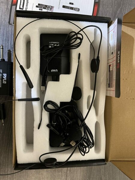 Wireless microphone