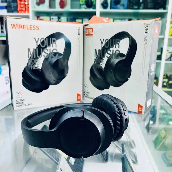 JBL 760BT WIRELESS HEADPHONES 