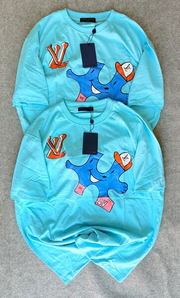 Teeshirt disponible