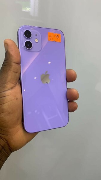 iPhone 12