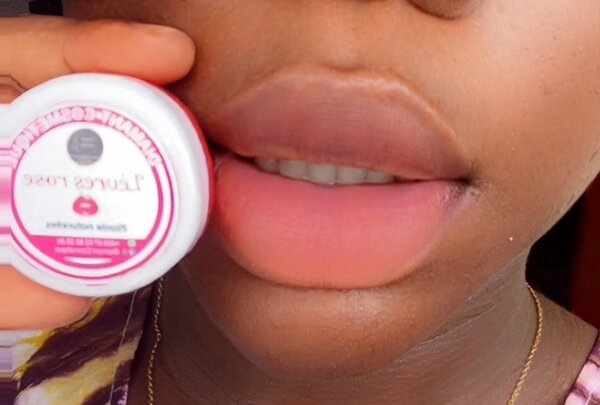Crème lèvre rose