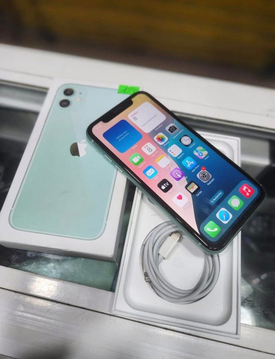 iPhone 11 Vert 64Go Débloqué