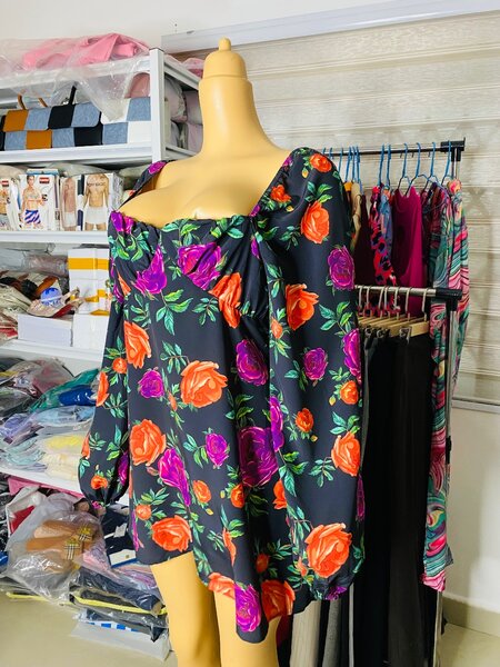 Ladies dress