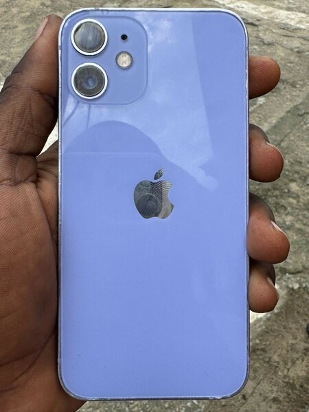 iPhone 12 mini