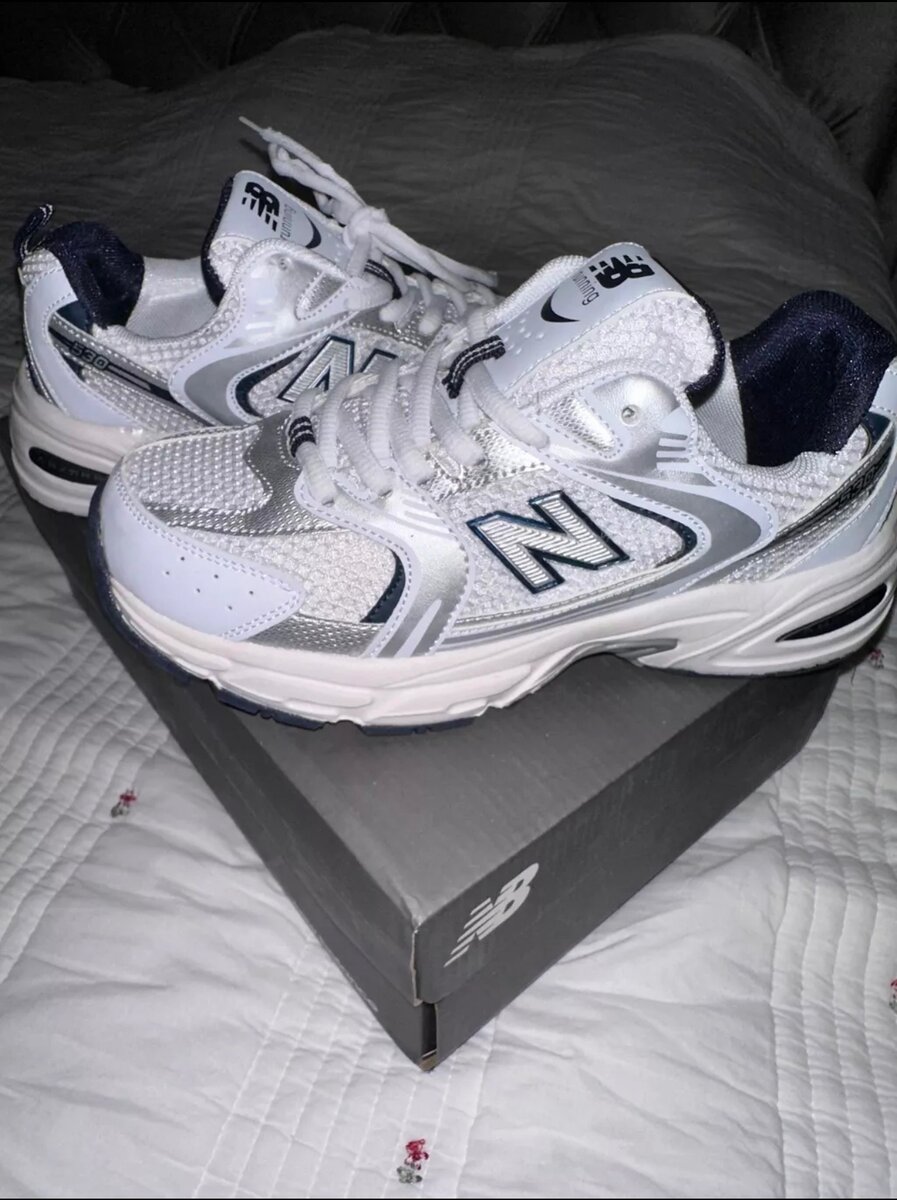 New balance кроссовки