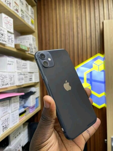 Apple iPhone 11