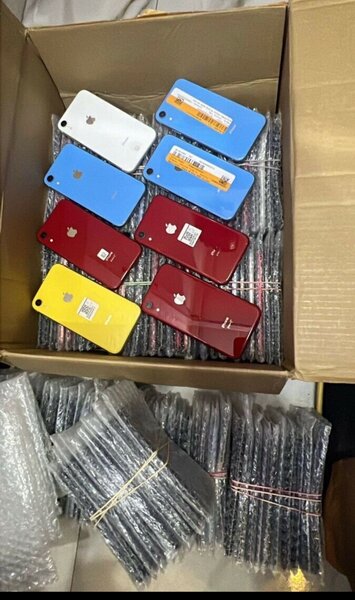 iPhone XR, 64gig