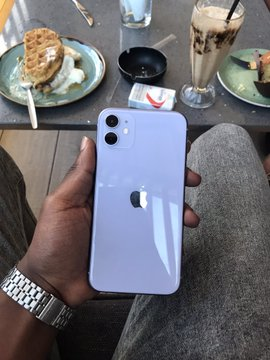 iPhone 11