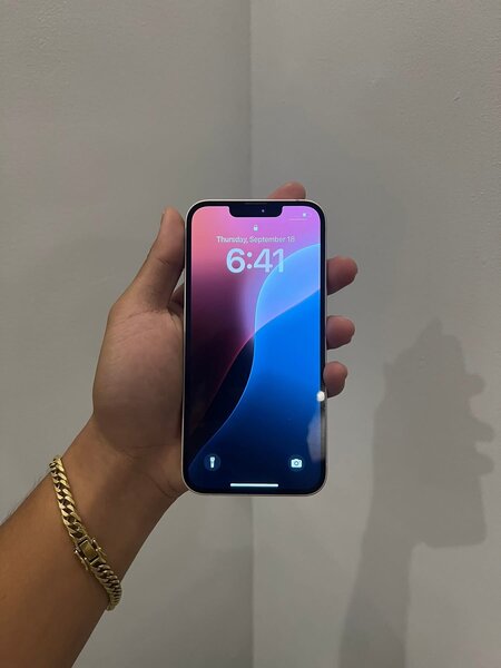 iPhone 13 rose - 128GB