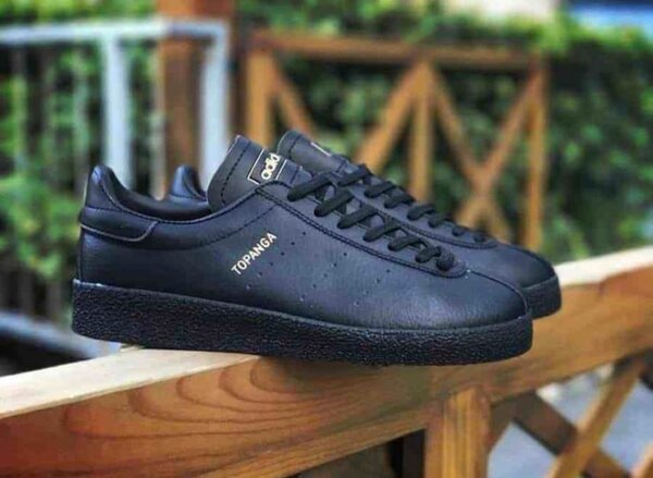 Topanga Adidas
